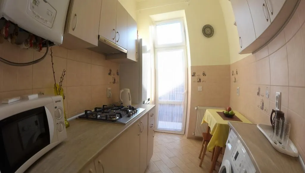 Apartment On Voloshyna Львов Украина